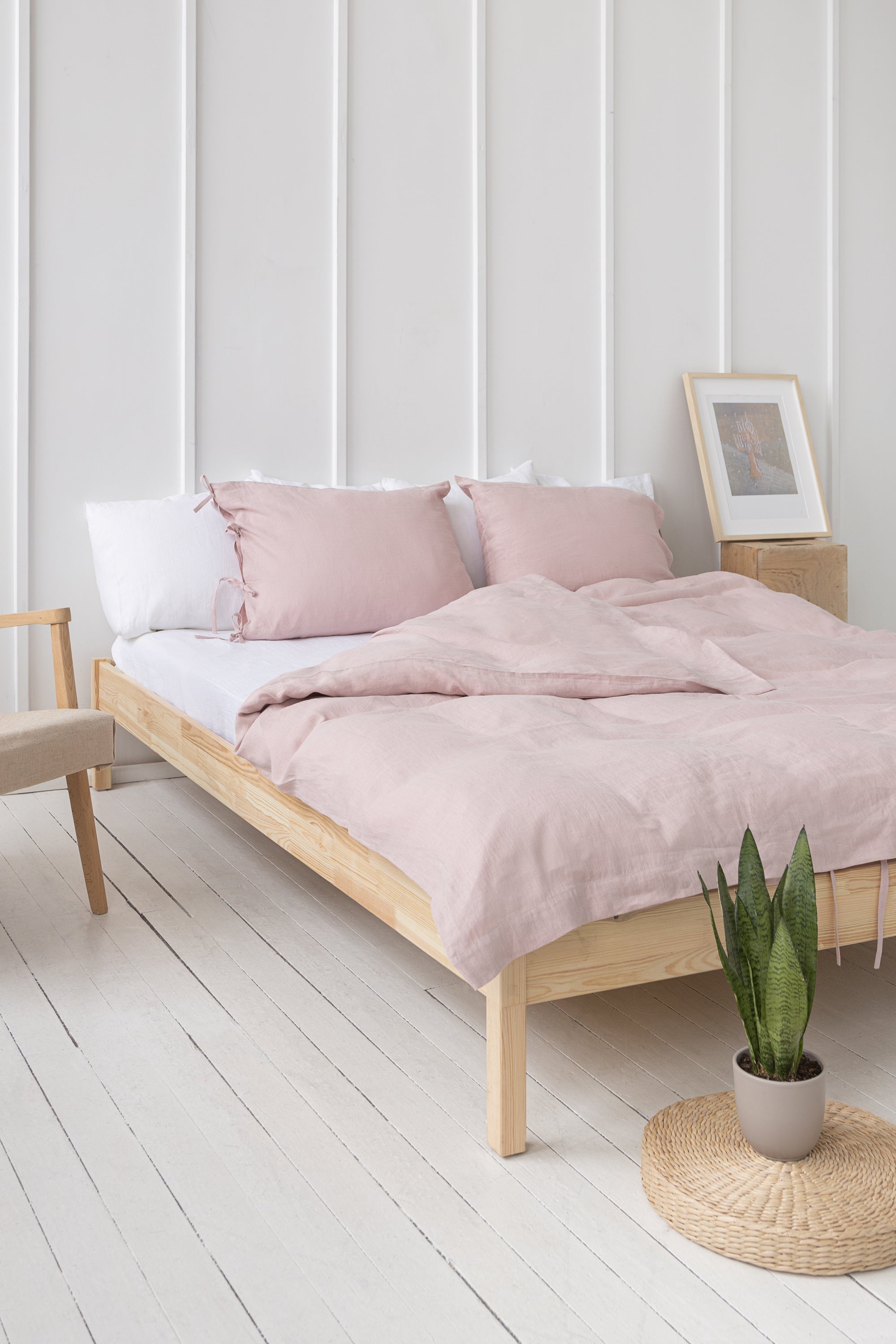 Lněné povlečení Pale Pink s mašličkami – jemná elegance pro klidnou ložnici