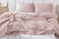 Lněný povlak na peřinu Pale Pink s mašličkami – jemná elegance pro útulnou ložnici
