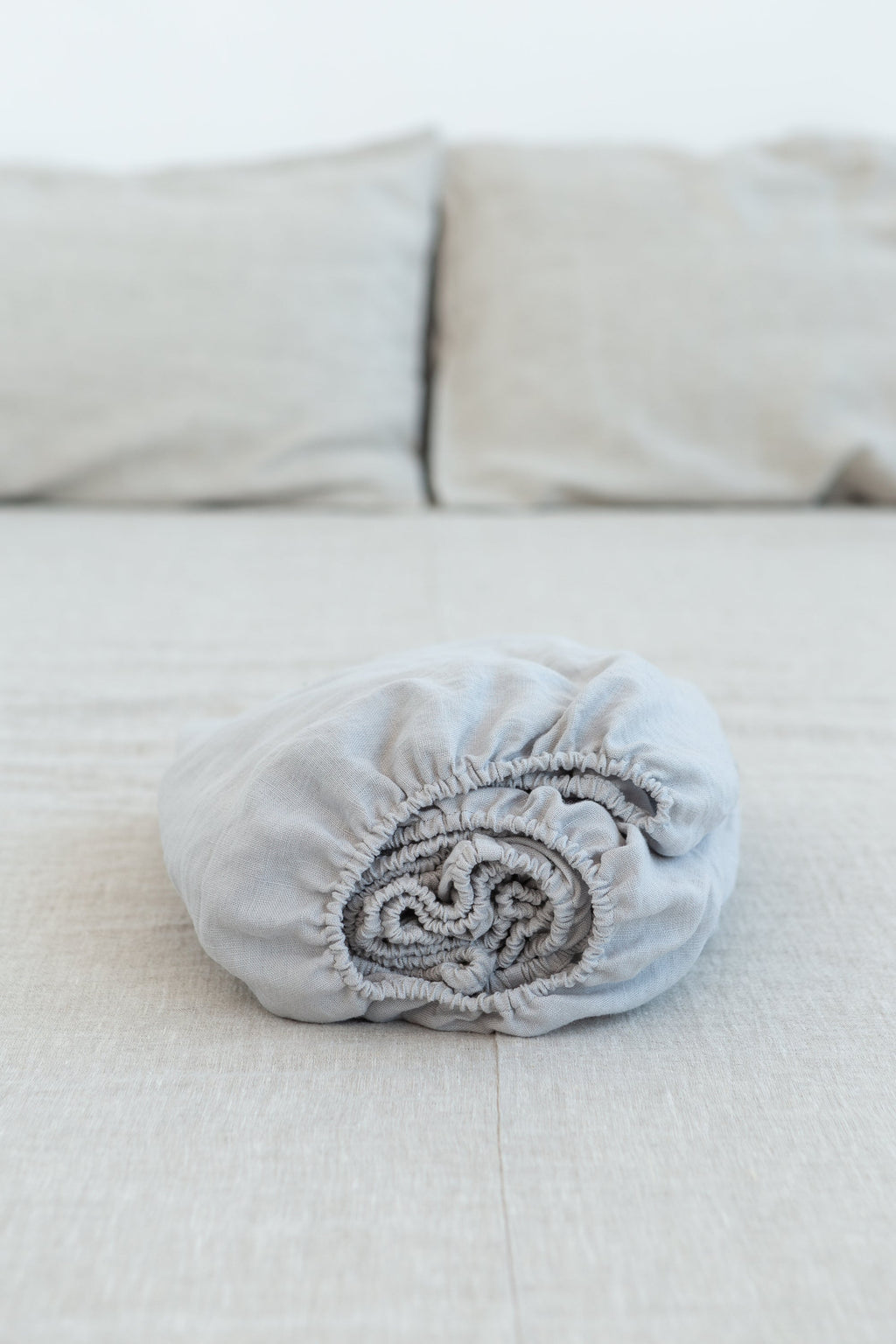 Bílé lněné napínací prostěradlo – luxusní pohodlí z přírodního evropského lnu