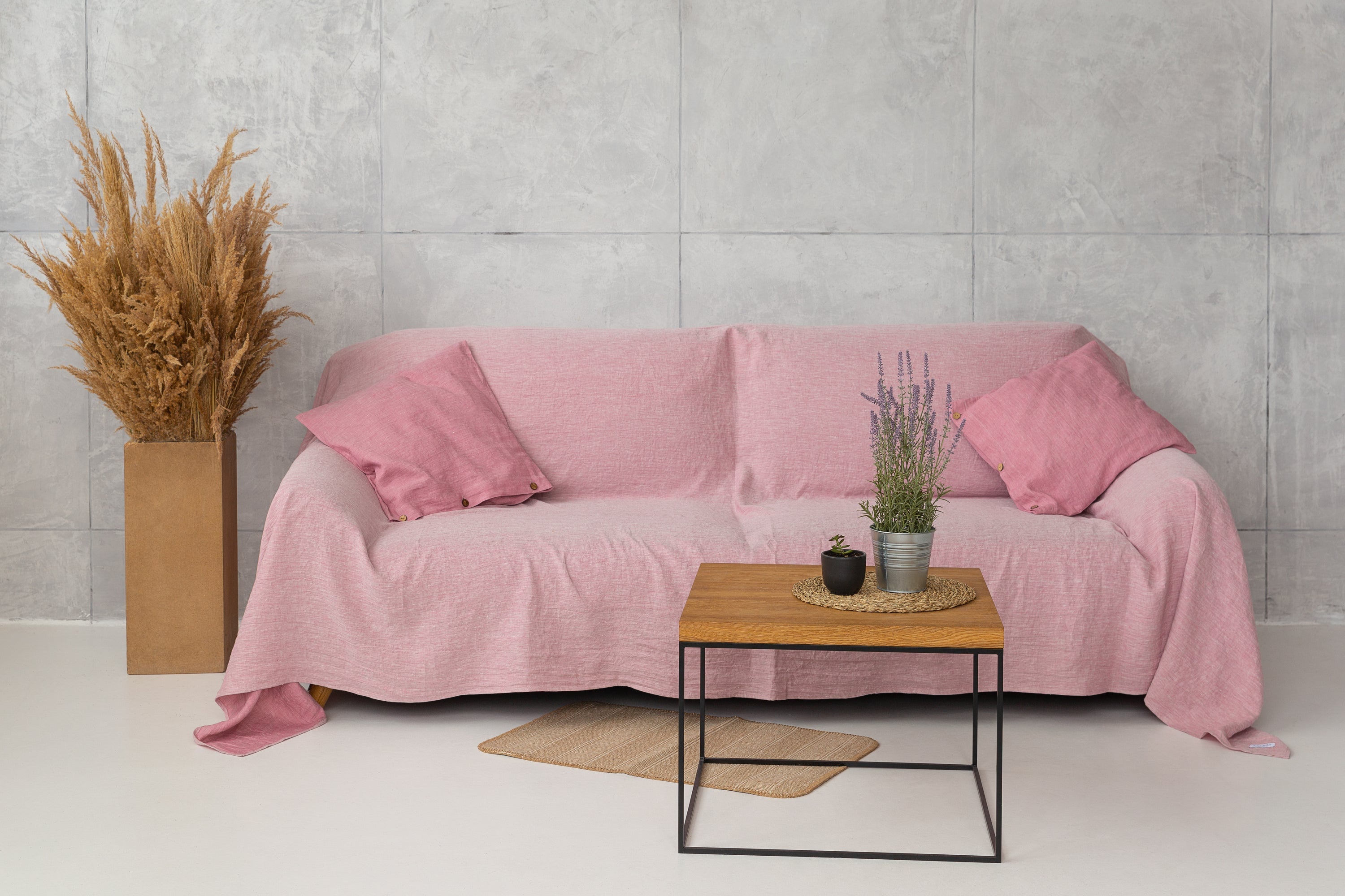 Bílý lněný přehoz na sedačku – elegantní evropský len pro stylový domov