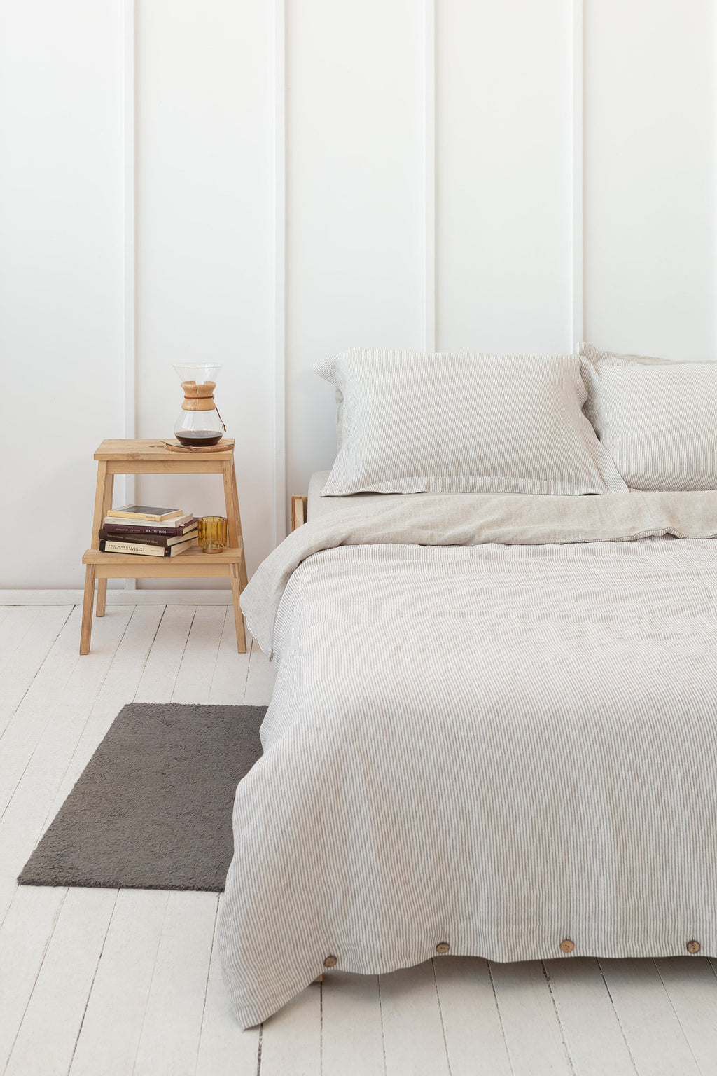 Lněný Oxford povlak na polštář Striped Beige – nadčasová elegance v přírodních tónech
