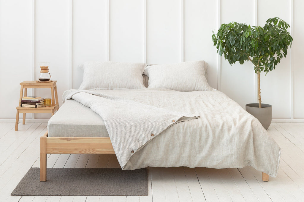 Lněný Oxford povlak na polštář Striped Beige – nadčasová elegance v přírodních tónech