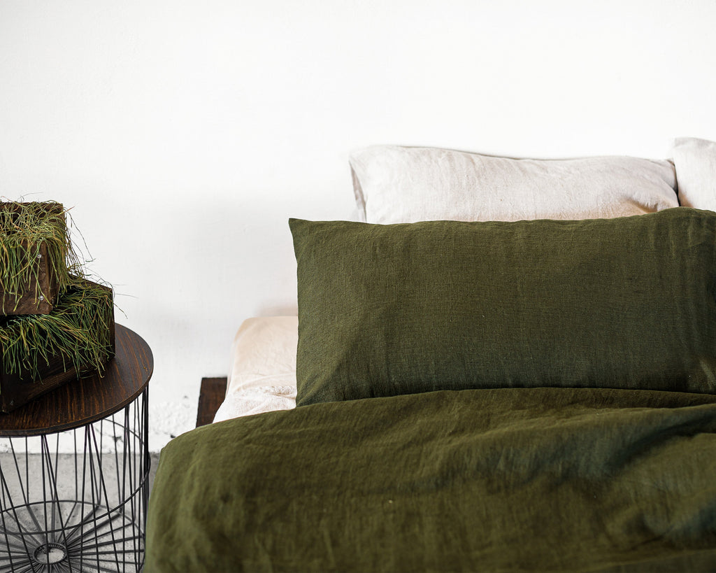 Lněné povlečení Moss Green se zipem – přírodní elegance pro klidný a pohodlný spánek
