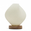 New Wave Shell Twisted – Designová lampa s USB napájením a 3 úrovněmi jasu
