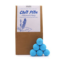 Šumivé kuličky do koupele Chill Pills – Ylang-ylang a pačuli, dárkové balení 350 g