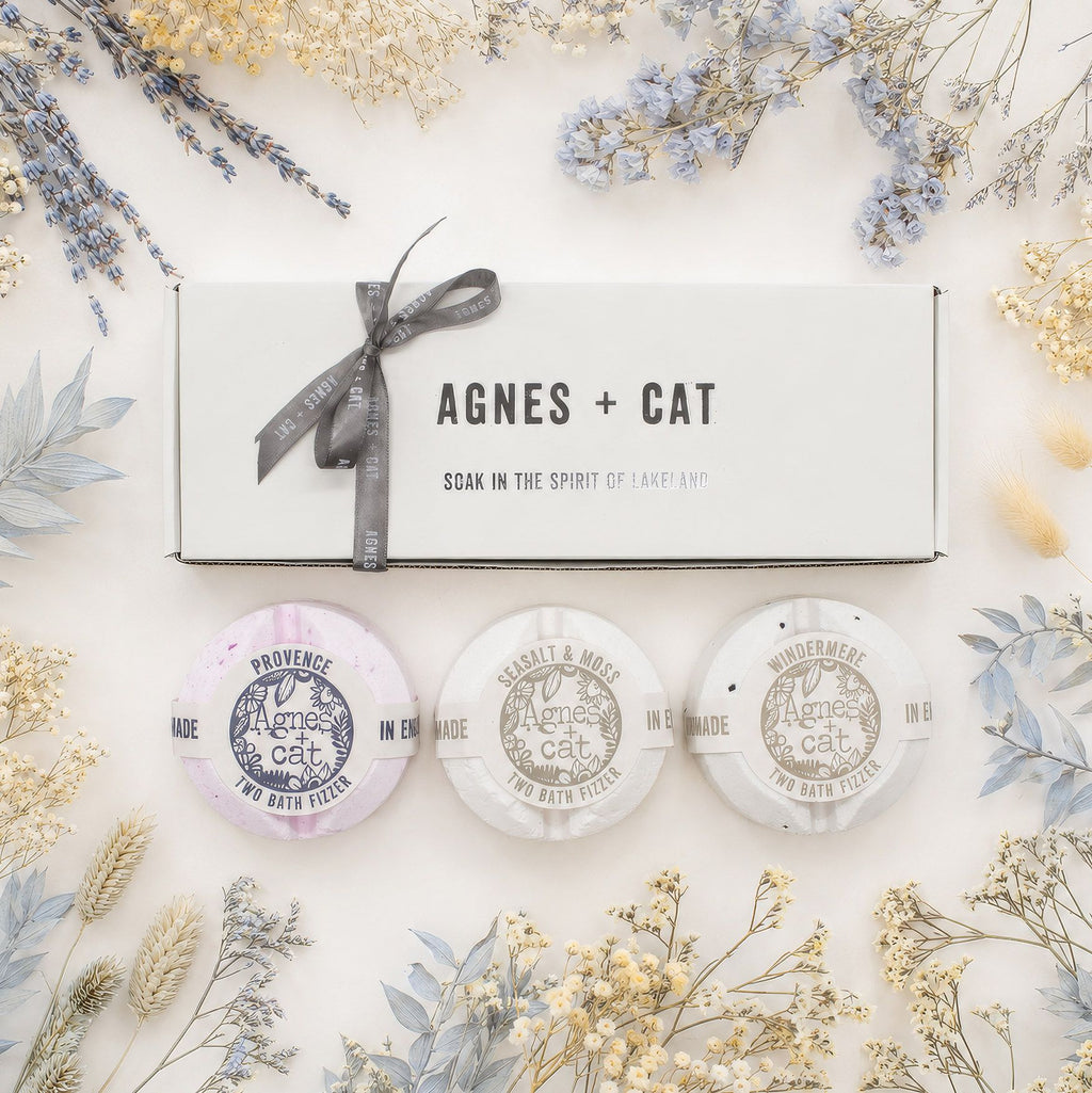 Agnes + Cat – Berry & Fig dárková sada koupelových bomb 3 ks