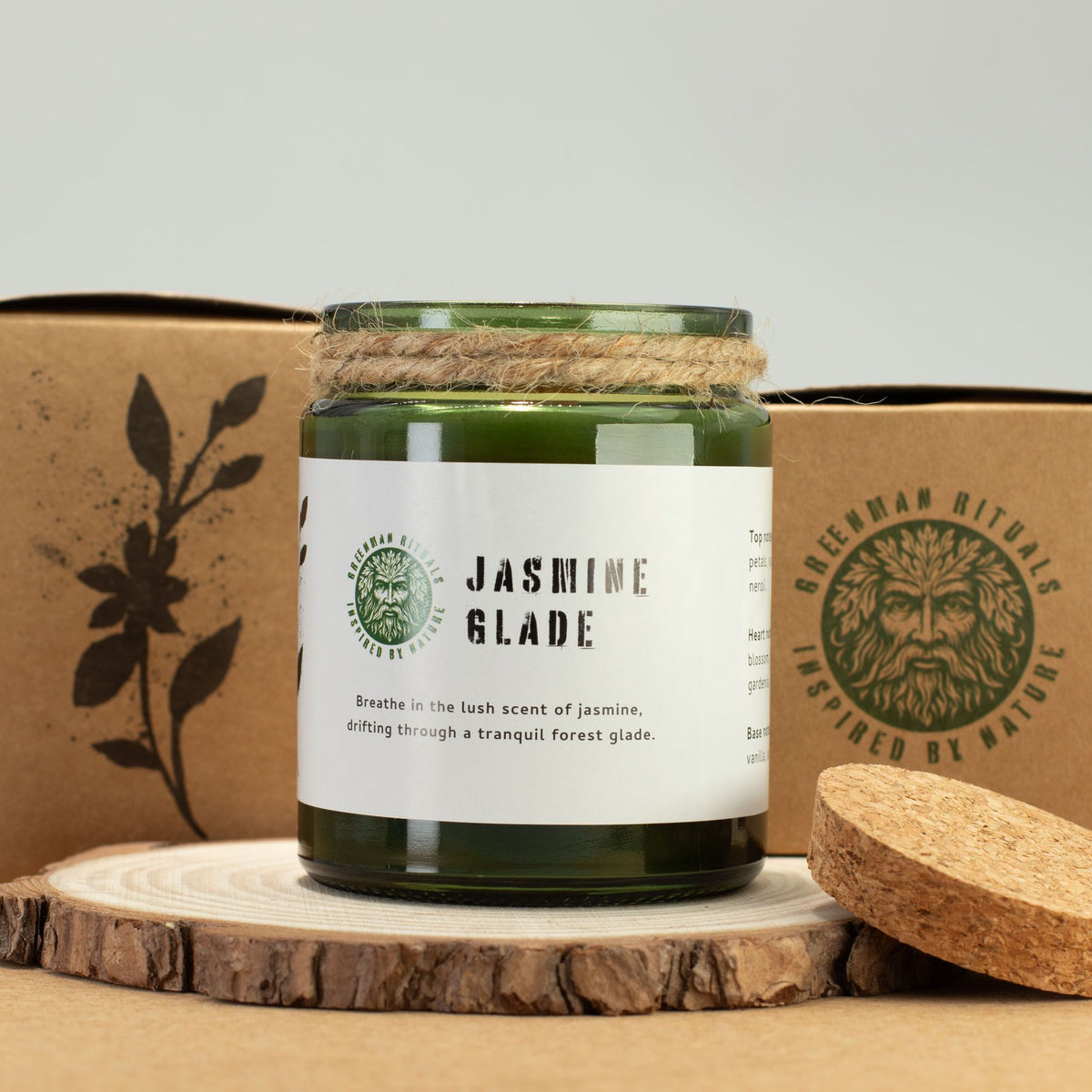 Jasmínová sójová svíčka s praskajícím dřevěným knotem – Greenman Jasmine Glade | 26 hodin