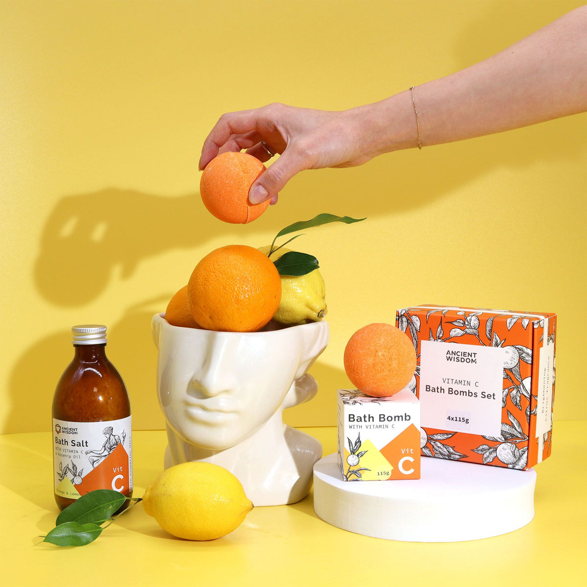 Šumivé bomby do koupele s vitaminem C – Citrus Quartet – 4 × 115 g
