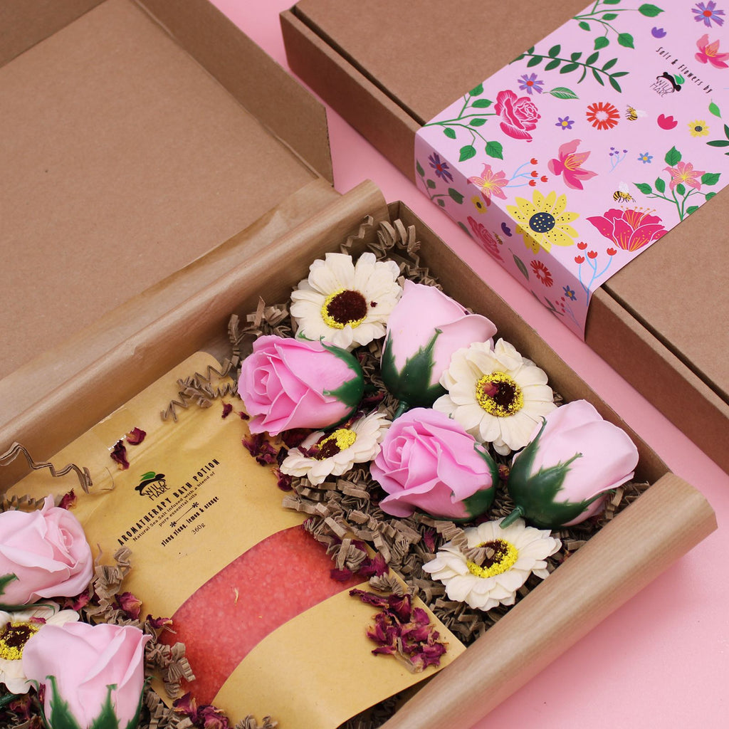 Dárková koupelová sada Salt & Flowers – Passion