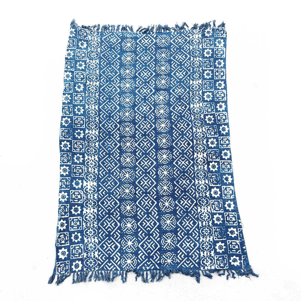 Ručně vyráběný přehoz Indigo – Desi Stripes, 170 × 120 cm
