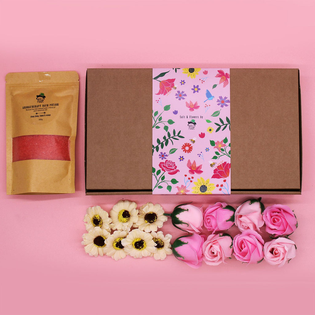 Dárková koupelová sada Salt & Flowers – Passion