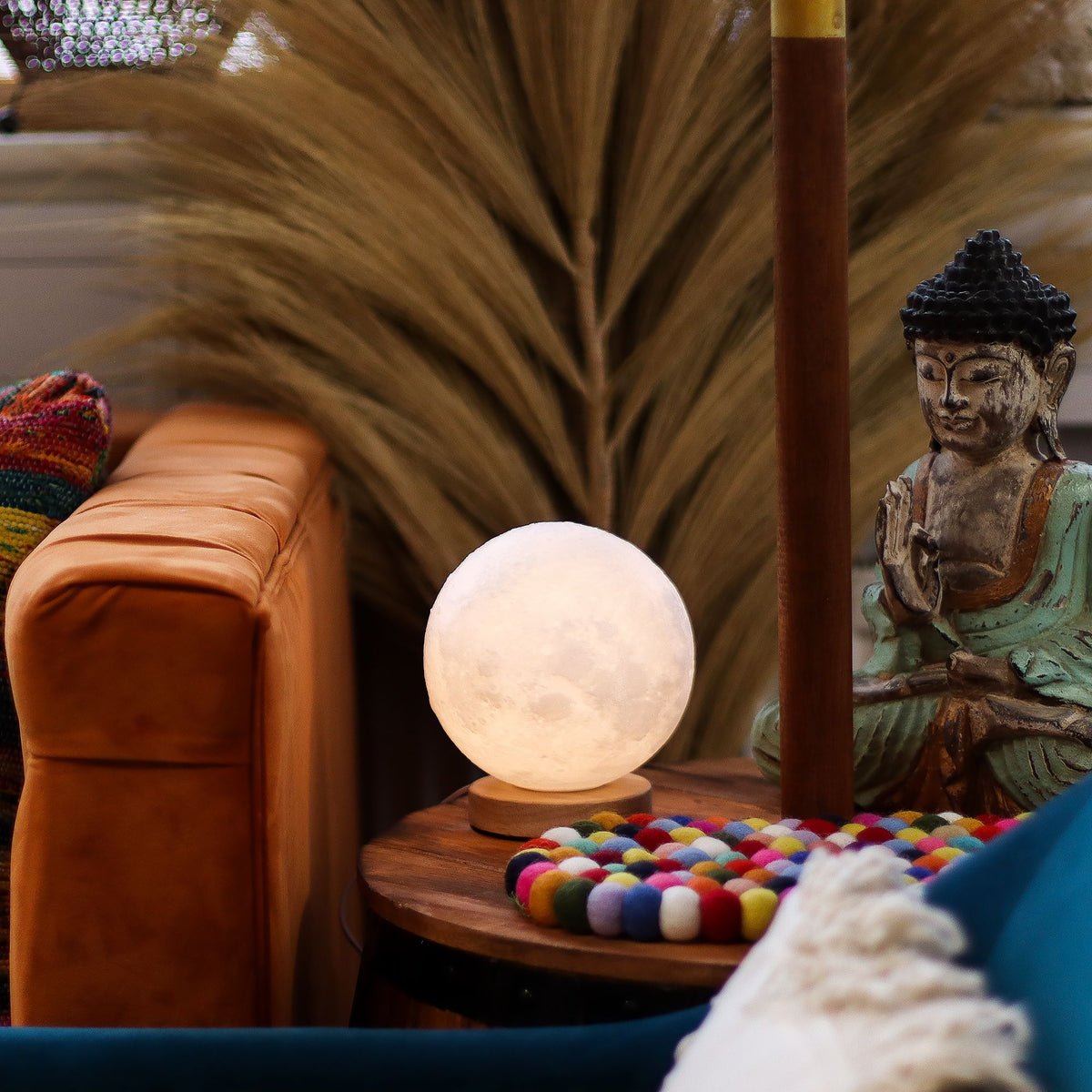 New Wave Moon – Designová lampa Měsíc s USB napájením a 3 úrovněmi jasu