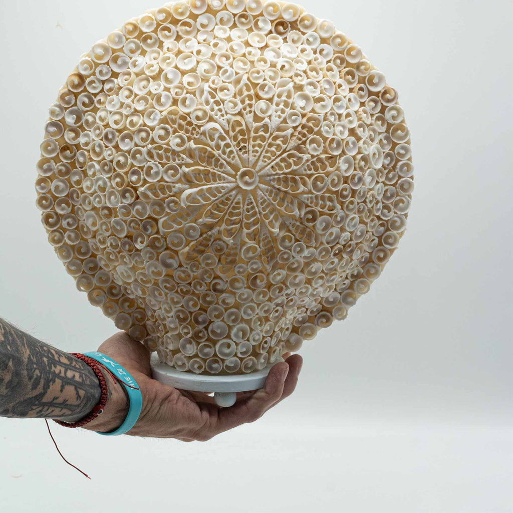Boho Sea Shell – Ručně vyráběná lampa z mořských mušlí Cut Art Shell Round 30 cm