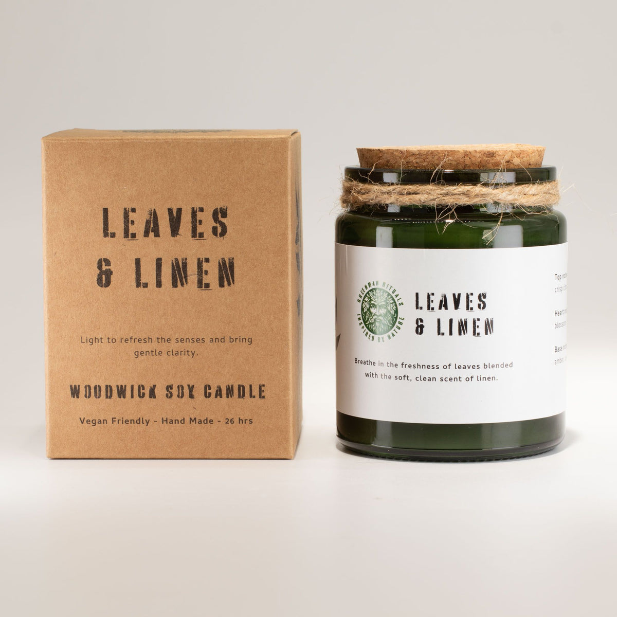 Sójová svíčka s vůní svěžího prádla a zelených listů – Greenman Leaves & Linen | Dřevěný knot