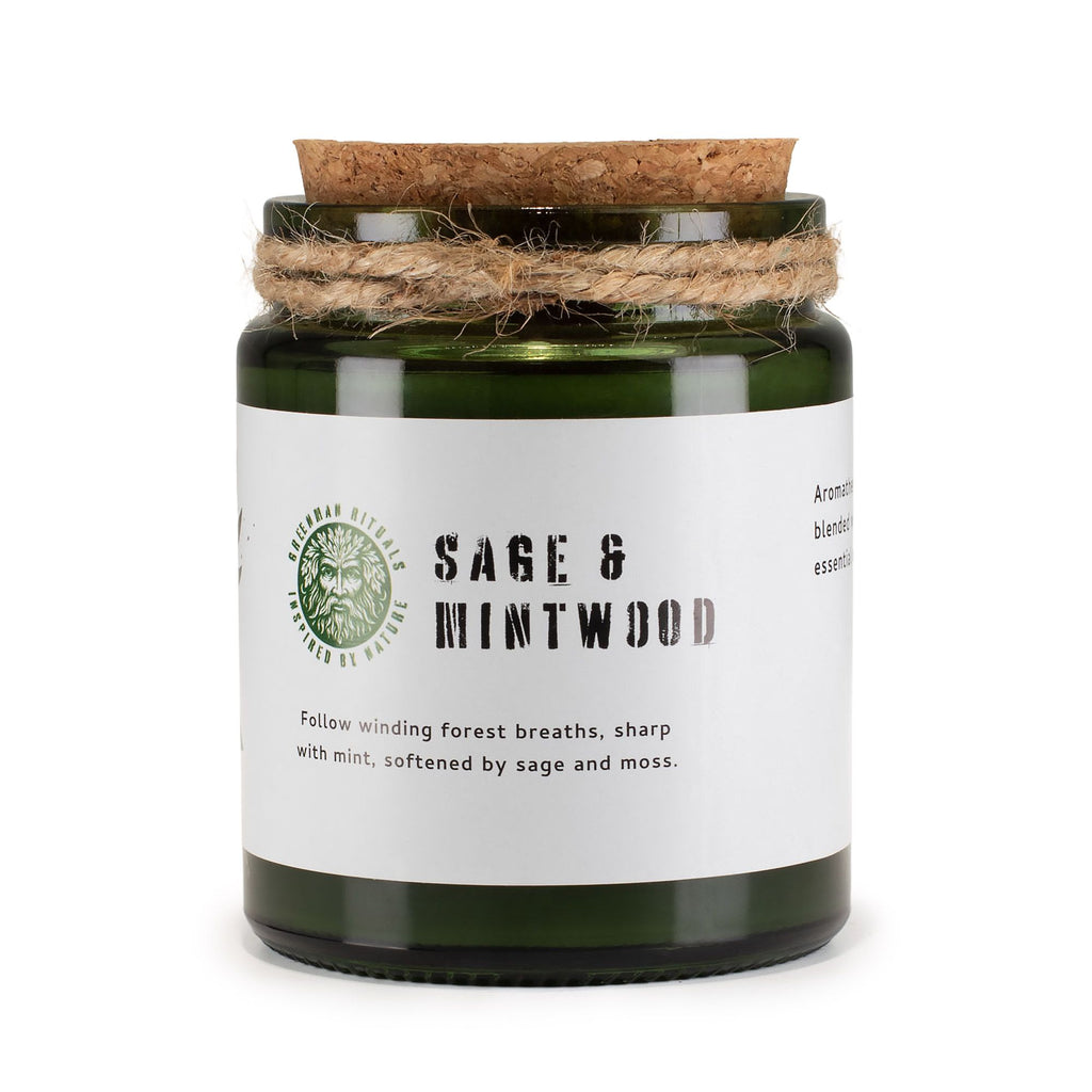 Bylinková sójová svíčka s vůní šalvěje a máty a praskajícím dřevěným knotem – Greenman Sage & Mintwood