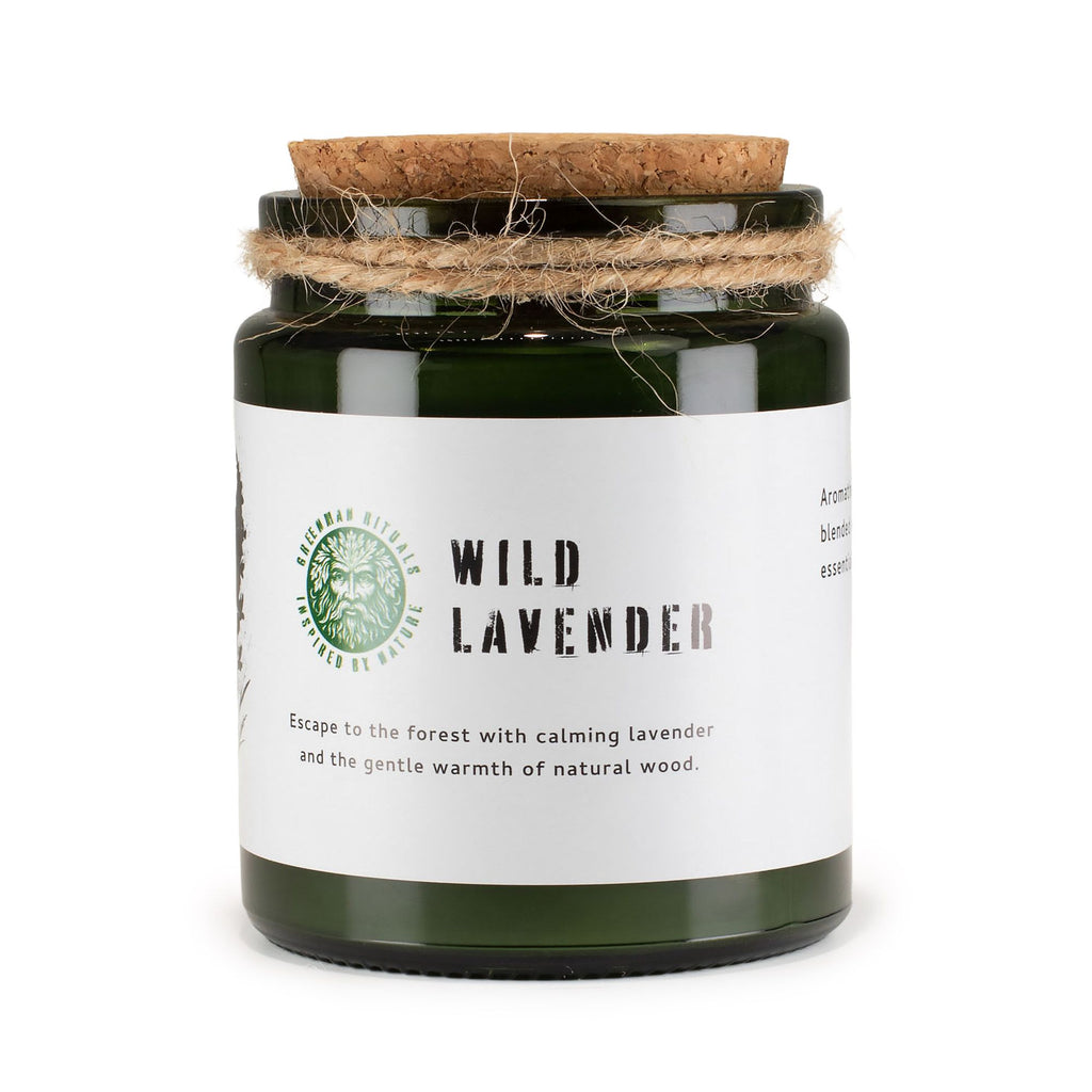 Levandulová sójová svíčka s praskajícím dřevěným knotem – Greenman Wild Lavender