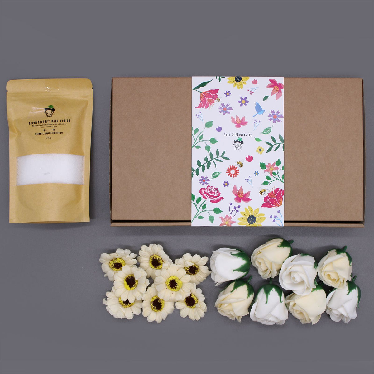Wild Hare dárková koupelová sada Salt & Flowers – eukalyptus, zázvor & černý pepř