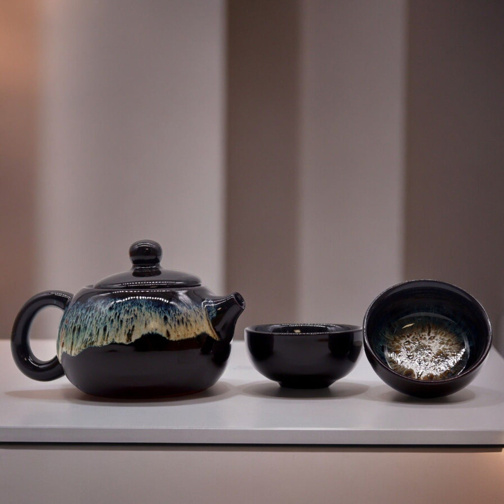 Čajová sada Herbal Black Glaze – keramická konvička se 2 šálky