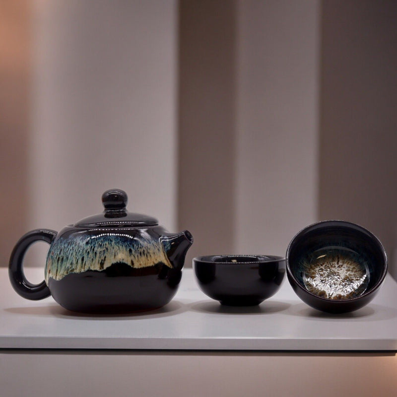 Čajová sada Herbal Black Glaze – keramická konvička se 2 šálky