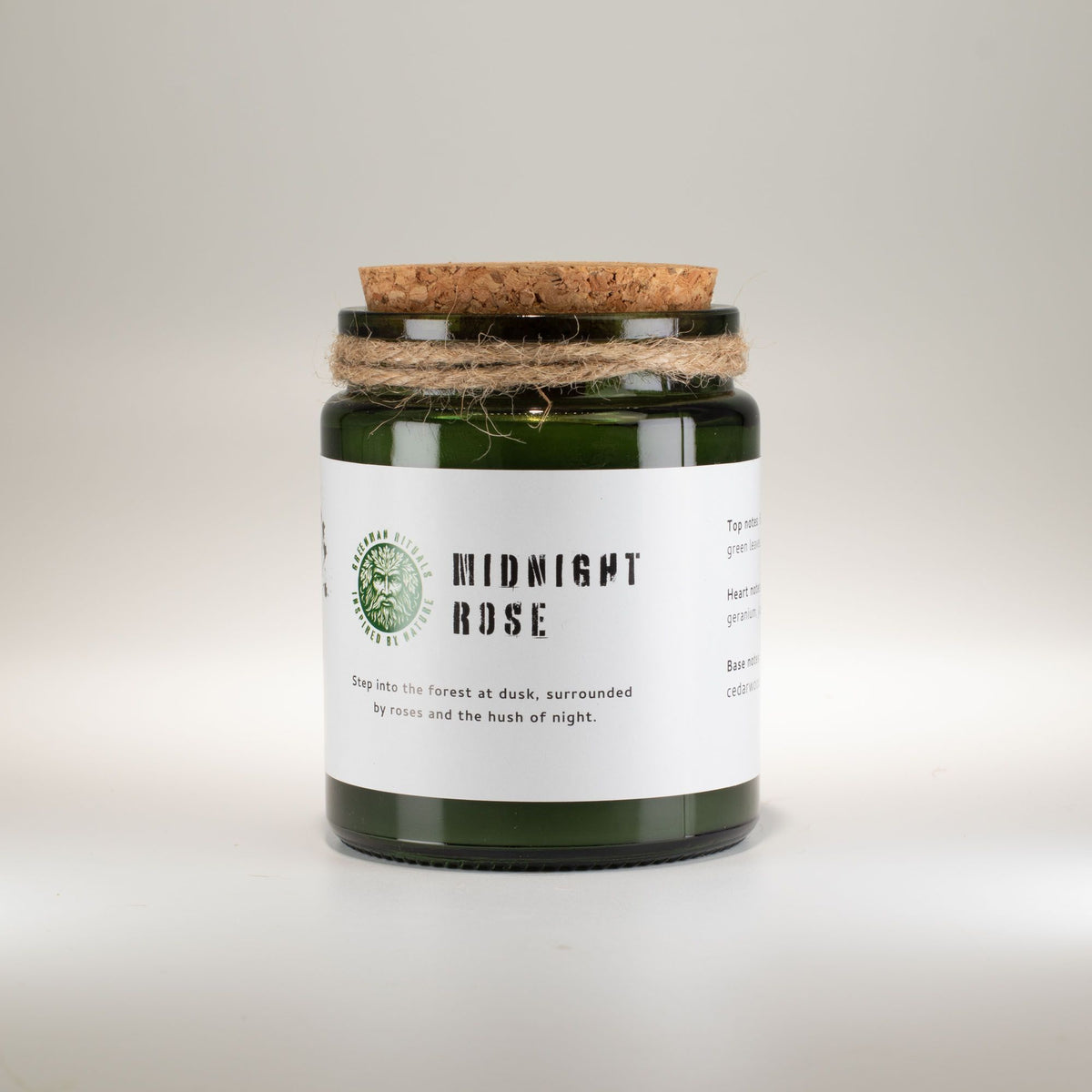 Růžová sójová svíčka s praskajícím dřevěným knotem – Greenman Midnight Rose | 26 hodin