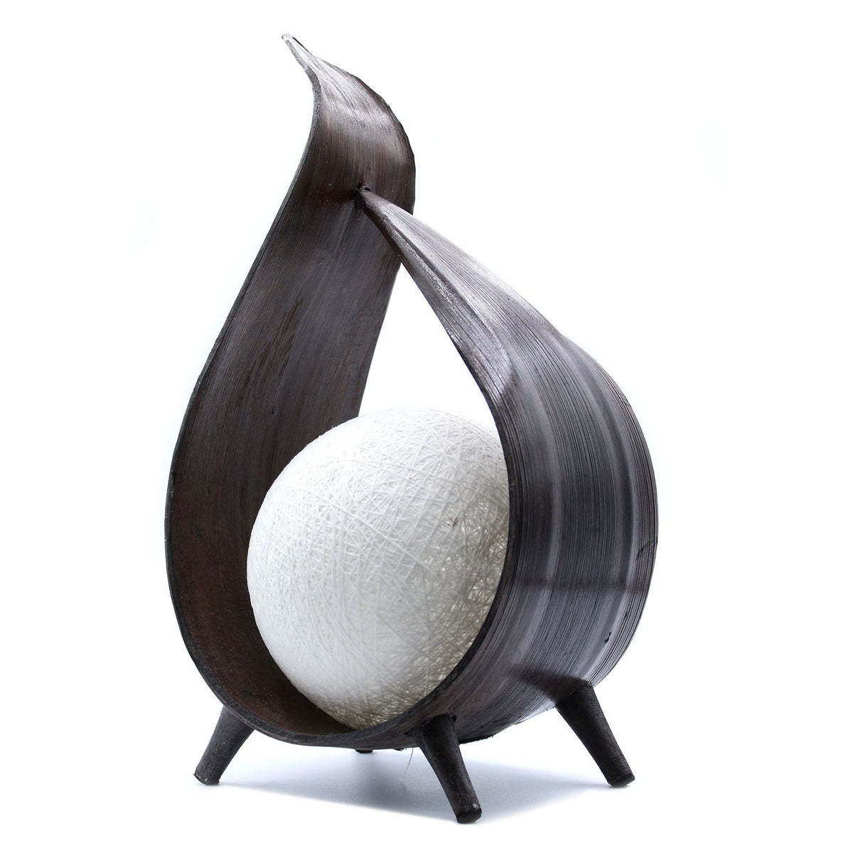 Přírodní designová lampa z kokosového listu