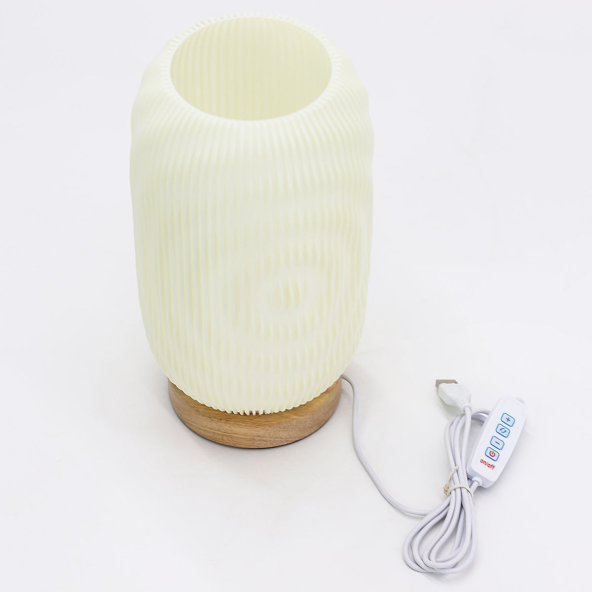 New Wave Modern Twisted – Designová lampa s USB napájením a 3 úrovněmi jasu