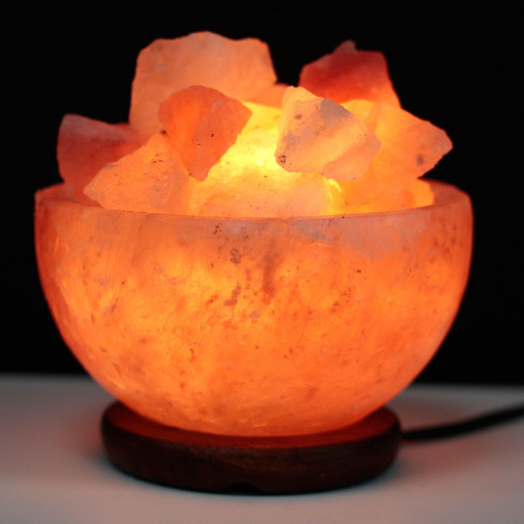 Himalájská solná lampa Ohnivá mísa s krystaly – 15 × 9 cm | Přírodní dekorativní osvětlení