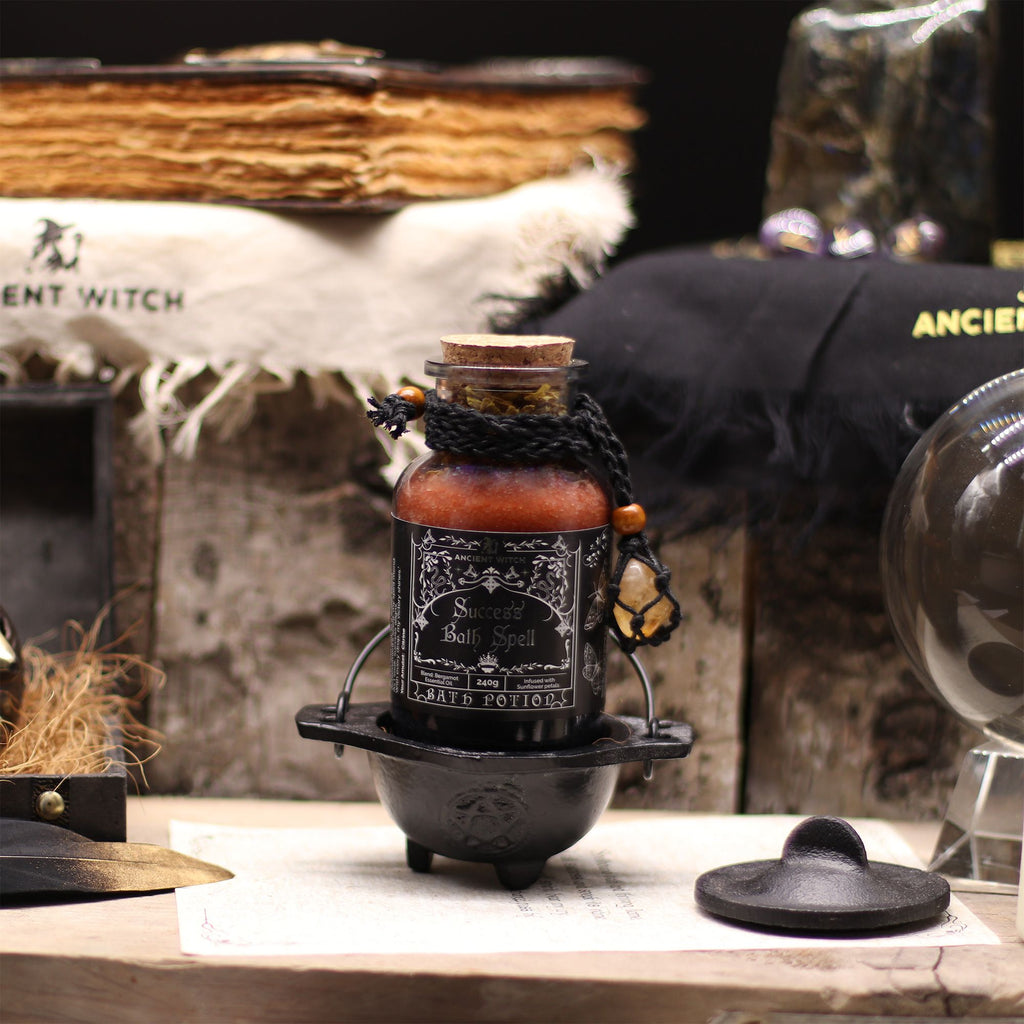 Ancient Witch – Magická koupelová sůl Úspěch s citrínovým amuletem | Success 240 g