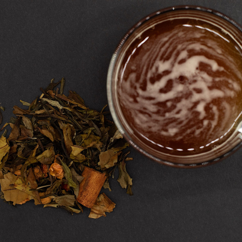 Eternal Elixir – Zelený a bílý čaj se skořicí, jablkem a mandlemi | 50 g