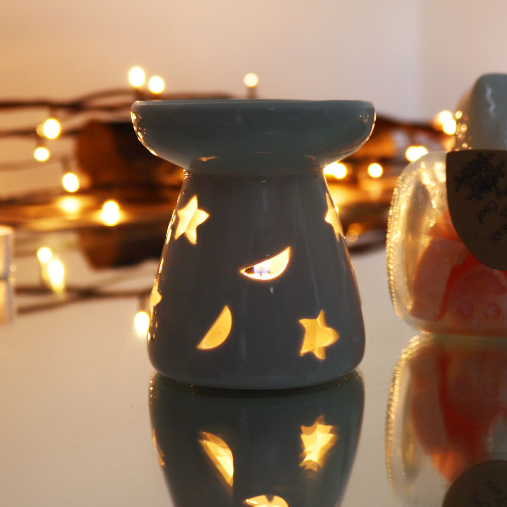 Keramická aromalampa Moon & Star – Bílá s motivem měsíce a hvězd