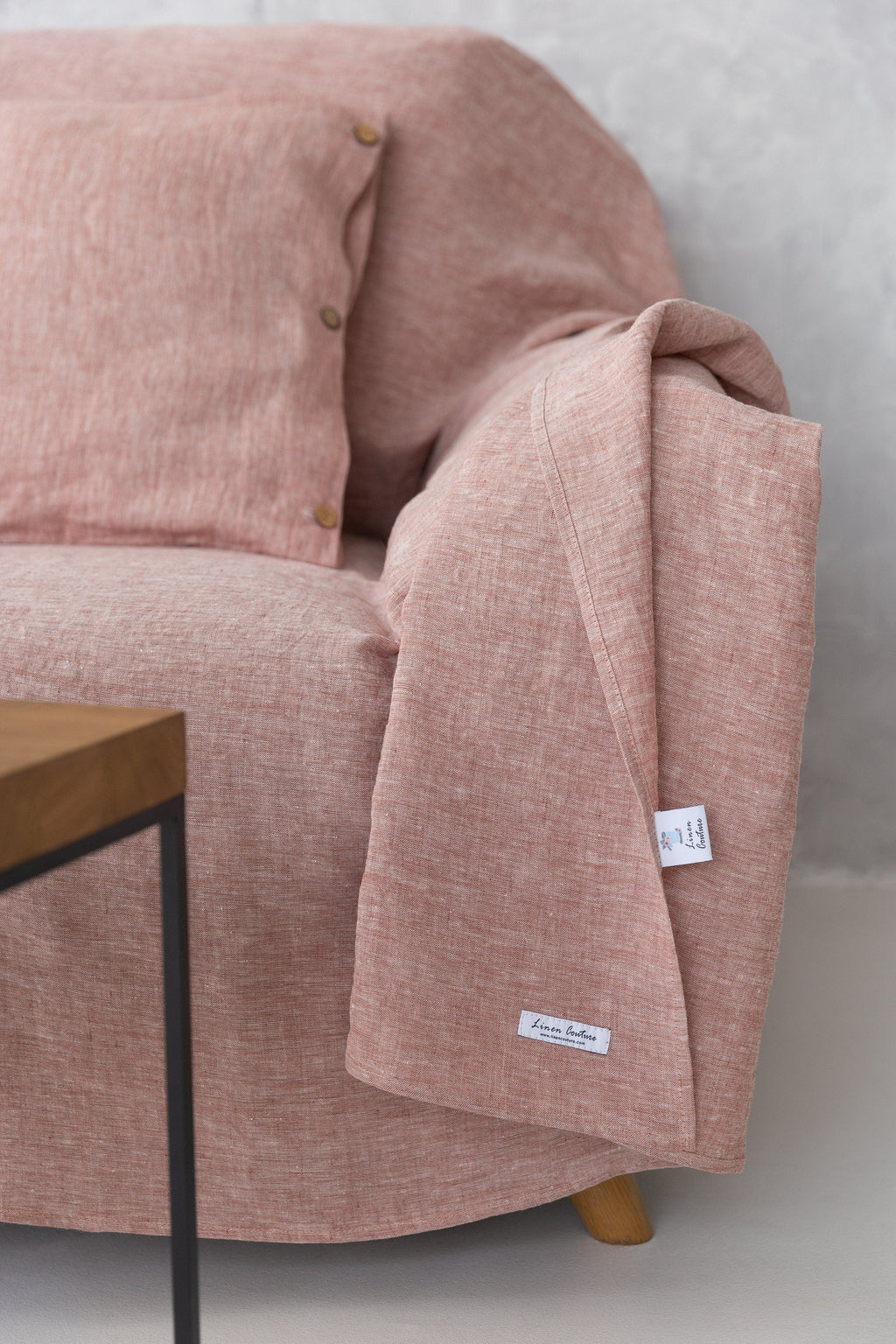 Lněný přehoz na sedačku Melange Burgundy – elegantní ochrana a luxusní pohodlí