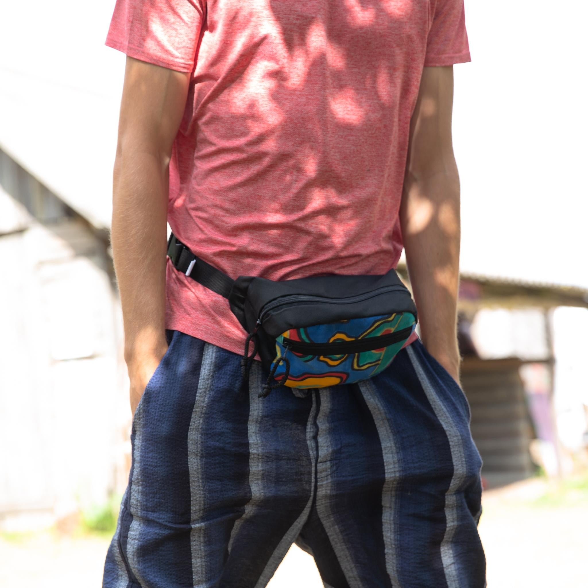 Spacious Water-Resistant Waist Bag - Africa